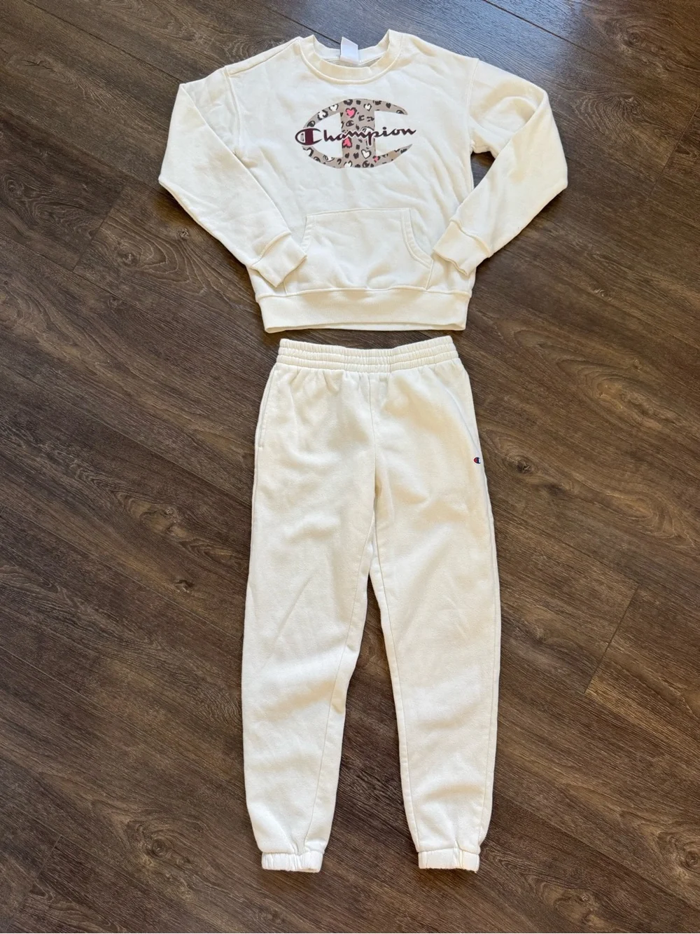 Champion Girls Cream Matching Sweat Set | Crewneck & Joggers | Size M (8/10)